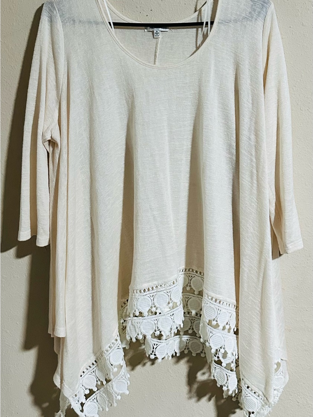JODIFL Cream Crochet-Hem Scoop Neck Tunic